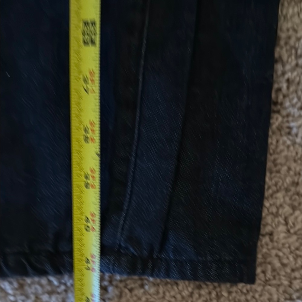 Eddie Bauer dark wash flannel lined jeans - Picture 5 of 5